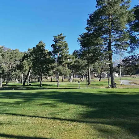 De Standing Proche Golf - 4 Pers. * Barcelonnette